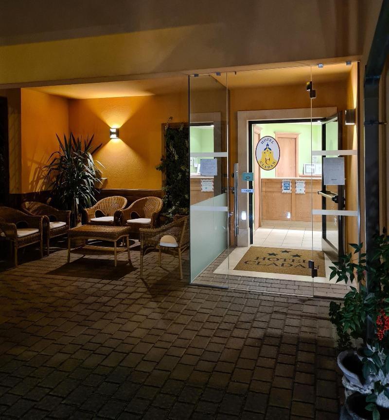 Hotel Cladan Assisi Exteriör bild