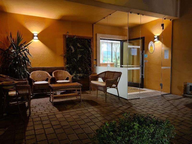 Hotel Cladan Assisi Exteriör bild